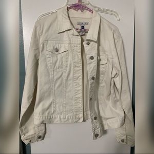 GAP size L white jean jacket, needs cleaning
